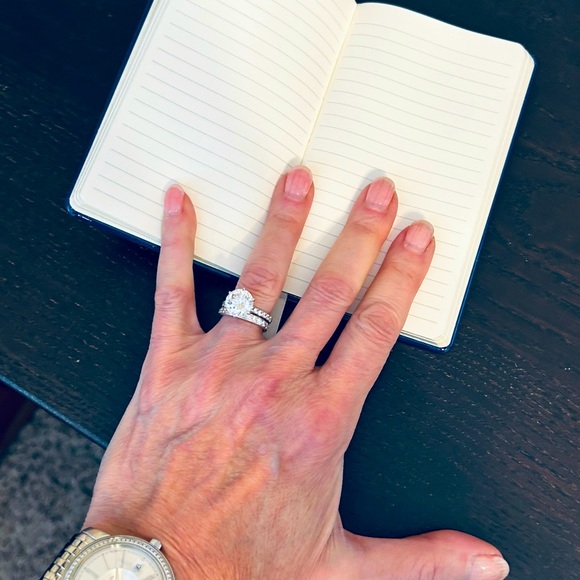 💎Tiffany & Co. Travel Pocket Journal in Leather!💎 - Picture 3 of 7